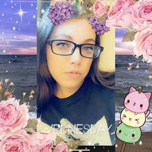 Meet your Posher, Amelia